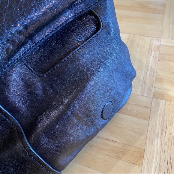 Chloe Shoulder Tote - Picture 4 of 8